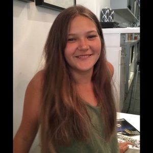 Meet your Posher, Anna